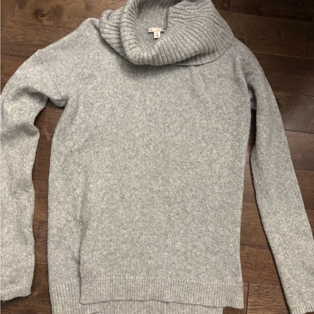 GAP cowl neck medium tall gray sweater